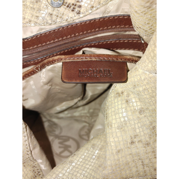 Michael Kors Shoulder Bag - Picture 7 of 7